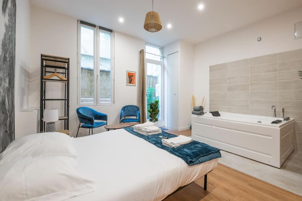 Charmant Cocon Avec Jacuzzi - Bordeaux Centre מראה חיצוני תמונה