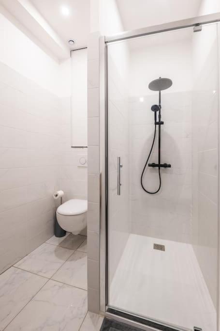 Charmant Cocon Avec Jacuzzi - Bordeaux Centre מראה חיצוני תמונה